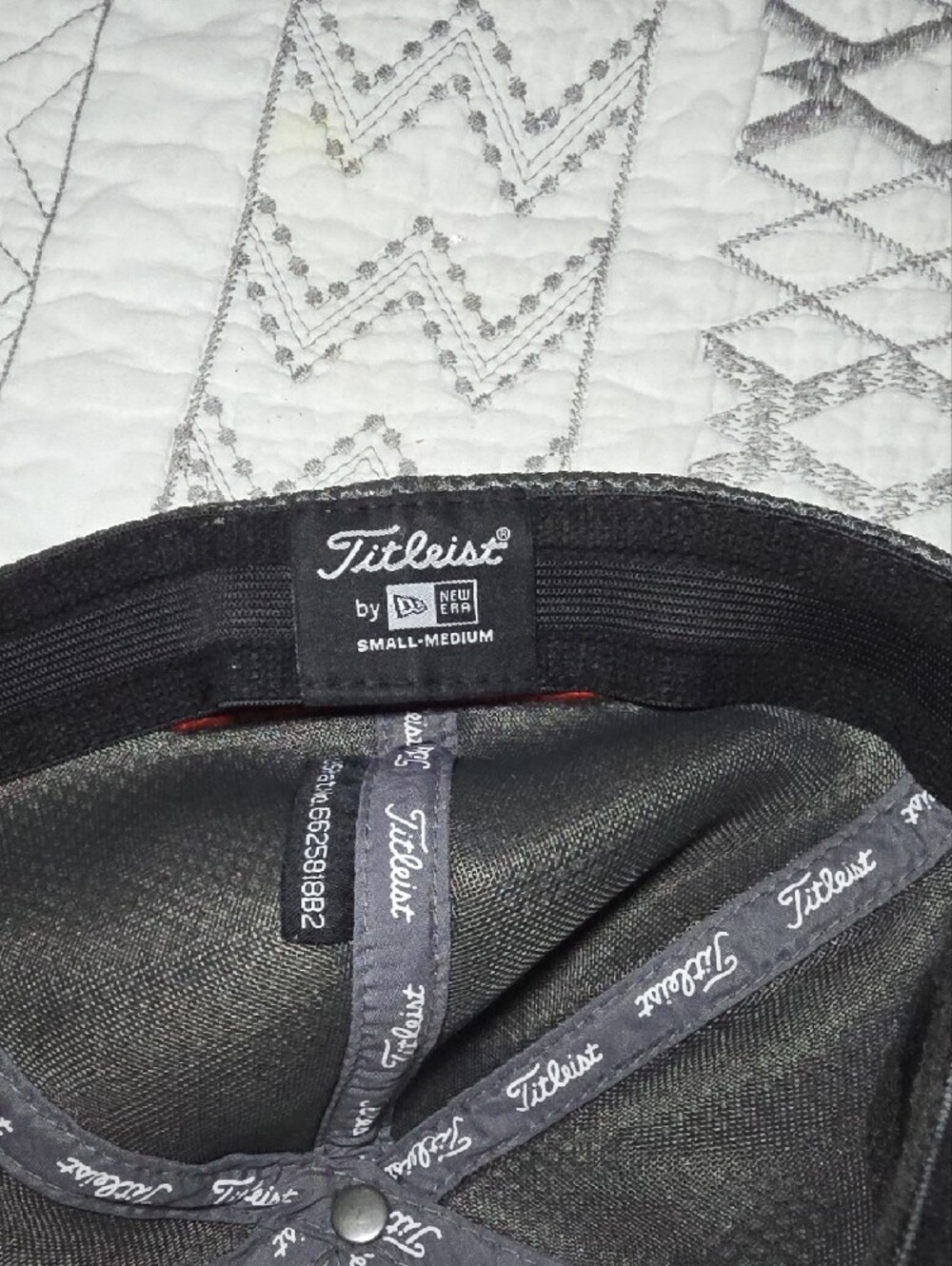 Titleist Gray Script Logo Mesh Golf Cap - Picture 4 of 5